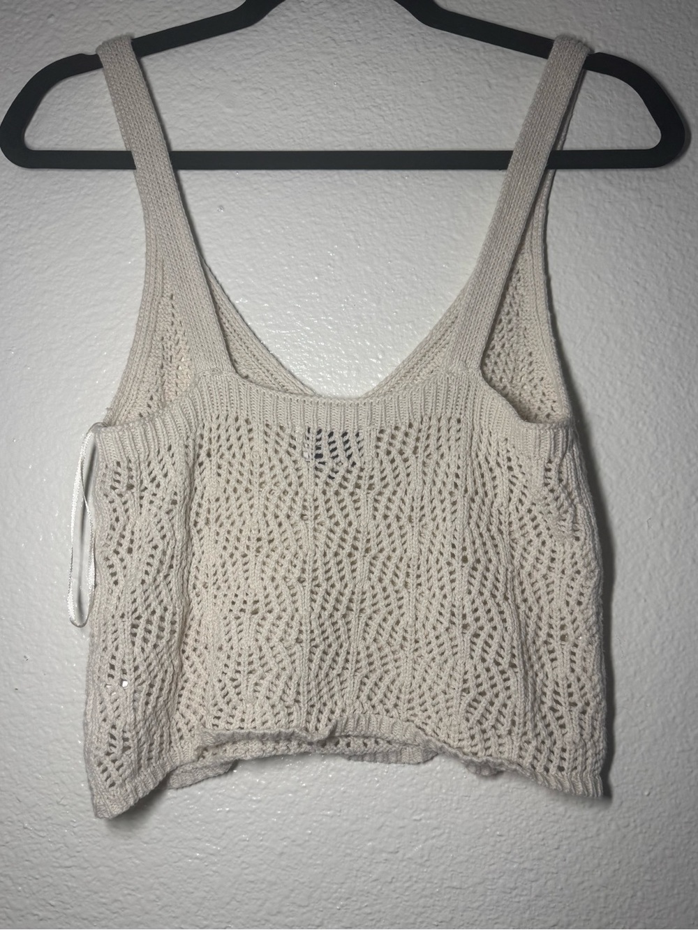 2 piece Cream Open-Knit Long Vest with crop tank. - Picture 3 of 9